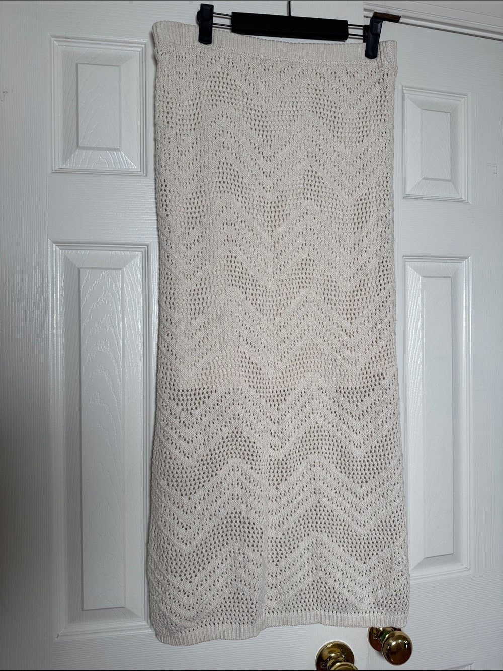 Cream Crochet knit Maxi Skirt size large freshman 1996